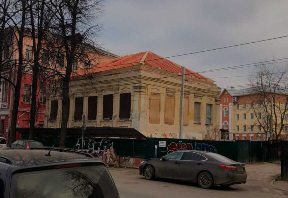 Устройство кровли на южном Флигеле усадьбы Холщевниковых